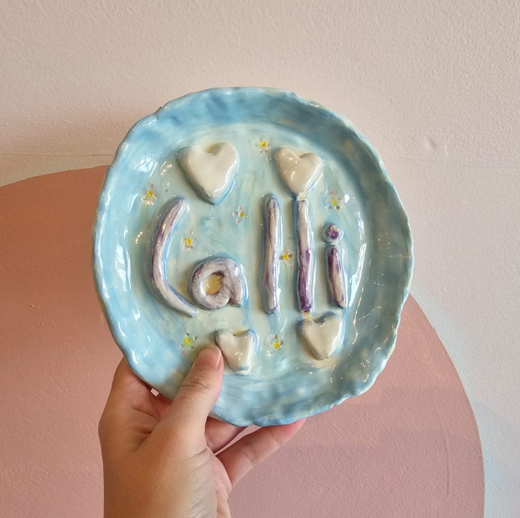 Kids school holiday activities - Kids Clay - make a ceramic plate to use in the kitchen